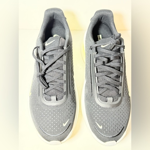 Nike Air Zoom Upturn SC mens LACED SHOES Size 11.5 main image 5